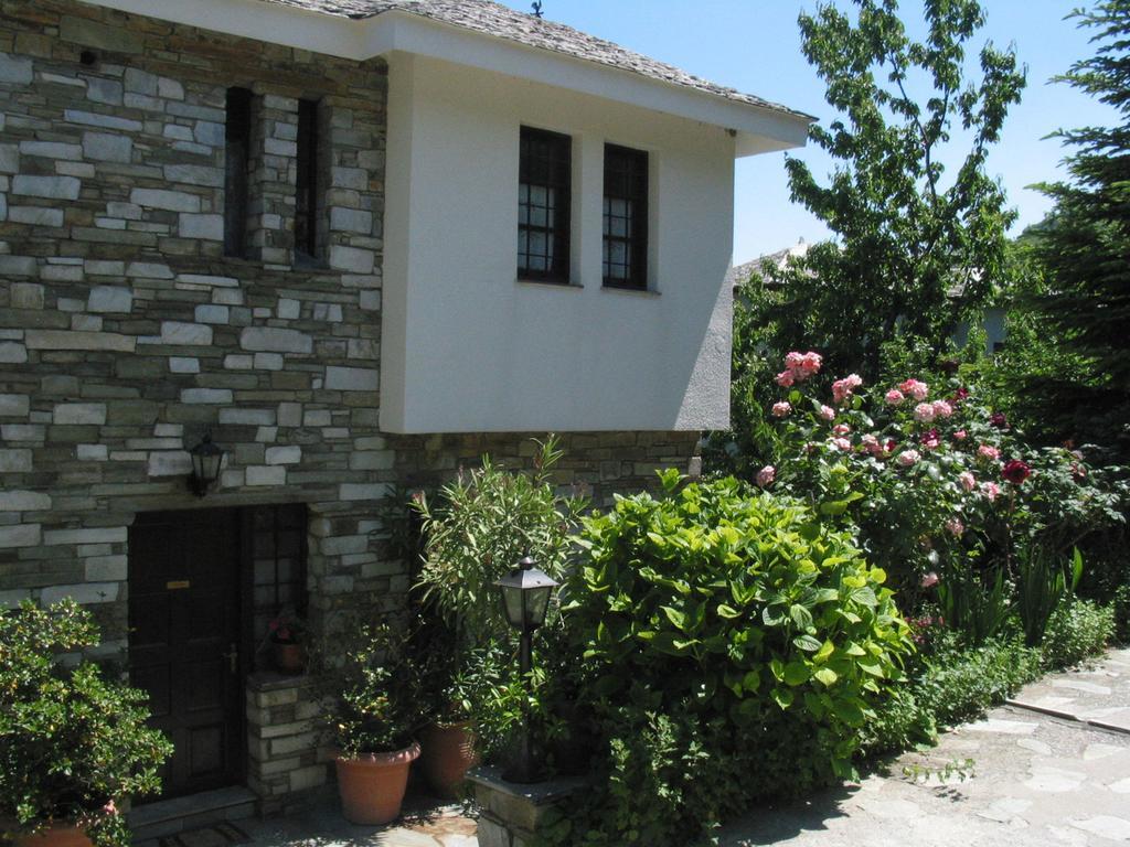 Villa Georgie ซาการาดา ภายนอก รูปภาพ